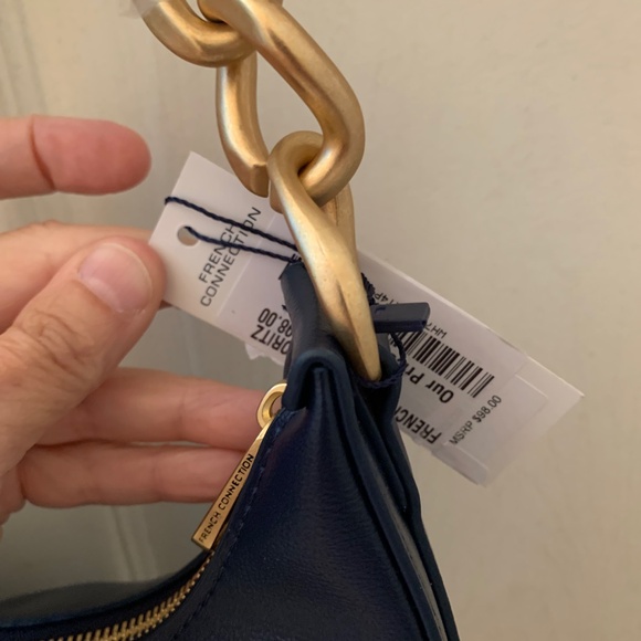 NWT French Connection Moritz Hobo Vegan Leather Shoulder Bag textured Navy blue - Picture 3 of 9